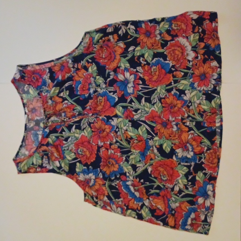 Sleeveless Zen Tie Shirt